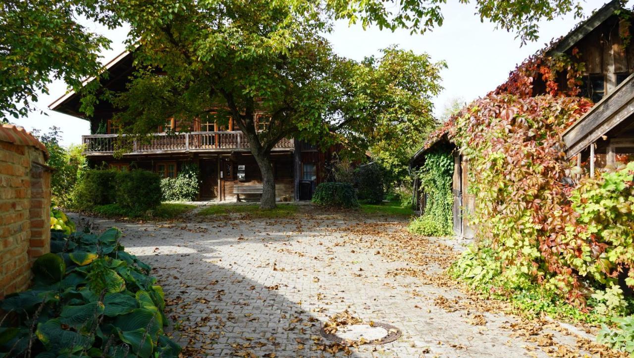 Das Neukirchen Inn Neuburg am Inn Eksteriør billede